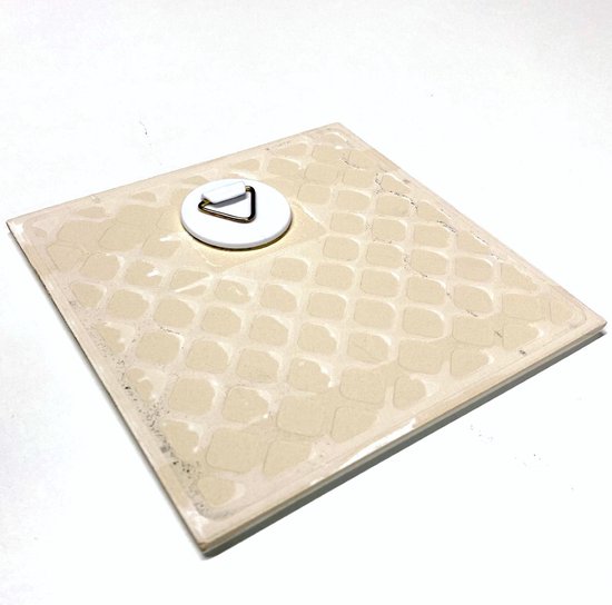 Spell Tile - Ben -je enfin 18 ans, j'obtiens une telle tuile de chatte