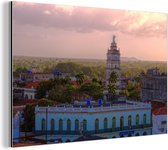 Wanddecoratie Metaal - Aluminium Schilderij Industrieel - Kleurrijke stadshorizon in het Noord-Amerikaanse Cuba - 90x60 cm - Dibond - Foto op aluminium - Industriële muurdecoratie - Voor de woonkamer/slaapkamer