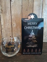Cadeauset-Pakket-Kerst-Kerstmis-Kerstpakket-Chocolade-Belgische Chocolade-Merry Christmas-Happy New year-Happy-Gelukkig nieuwjaar-waterglas-glas-wijnglas-vader-geweldige vader-papa-bonus papa-bonus vader-speciaal plekje