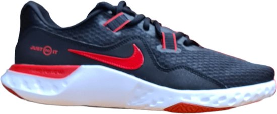 Nike Renew Retaliation TR 2 - Maat 43 / Sportschoenen