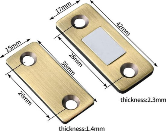 Afmetingen van messingkleurige magnetische sluitingen: 42x17mm en 36x15mm.