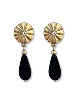 Zatthu Jewelry - N22FW499 - Jana oorbellen met zwarte druppelhanger