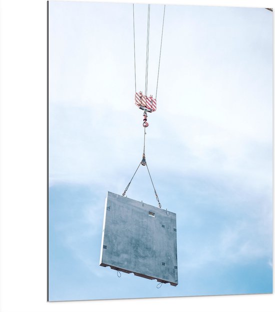 WallClassics - Dibond - IJzeren plaat aan Hijskraan - 75x100 cm Foto op Aluminium (Wanddecoratie van metaal)