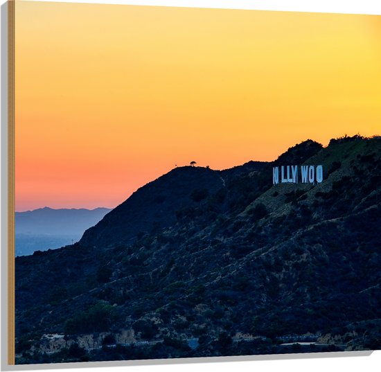 WallClassics - Hout - Hollywood Sign met Zonsondergang - 100x100 cm - 12 mm dik - Foto op Hout (Met Ophangsysteem)