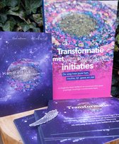 Transformatie met verborgen initiatie boek en transformatiekaarten