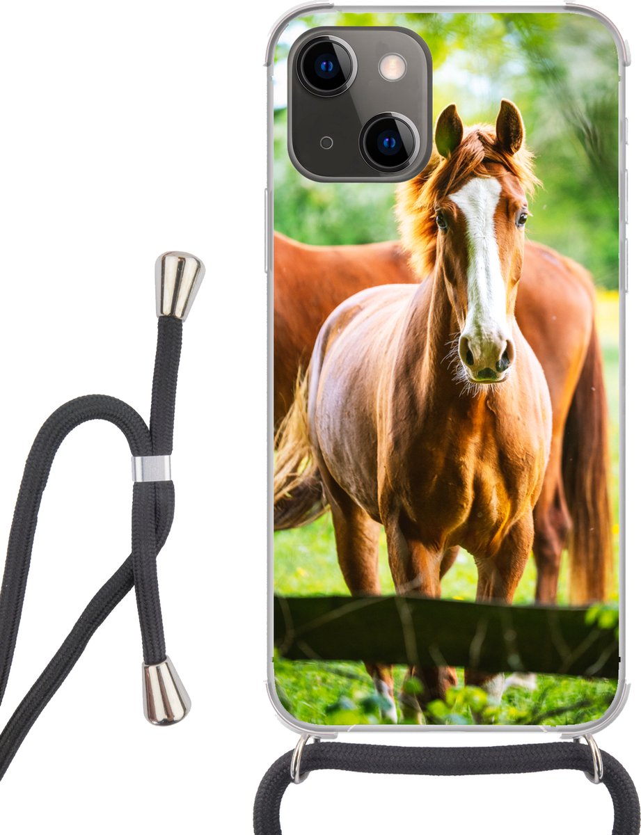 Telefoonhoesje Geschikt voor iPhone 13 Mini - Paarden - Licht - Weide - Siliconen - Crossbody - Backcover met Koord - Telefoonhoesje met koord - Hoesje met touw Telefoonhoesje