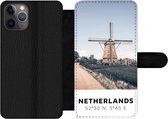 Bookcase Geschikt voor iPhone 11 Pro Max telefoonhoesje - Nederland - Molen - Weiland - Met vakjes - Wallet case met magneetsluiting