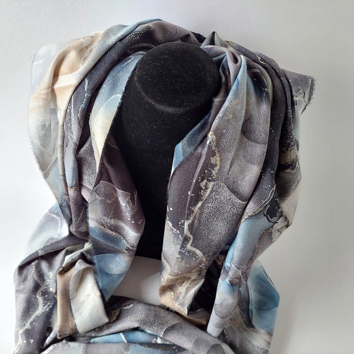 SJAAL luxe uitstraling - happinesstassen - herfst - winter - viscose - voelt aan als dik katoen - prachtige kleur combinatie