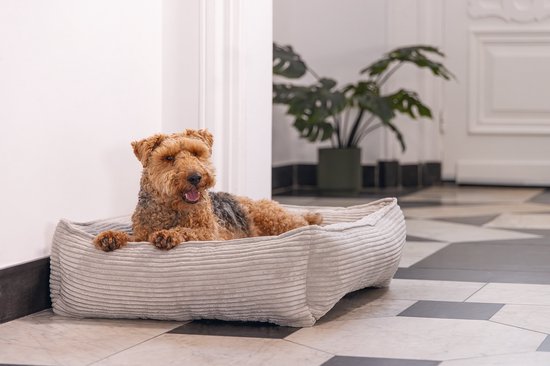 Designed by Lotte hondenmand Ribbed Lichtgrijs 80 x 70 cm - Hond