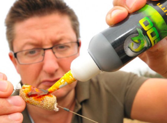 Korda Goo - Garlic - Bait Smoke - Zand van Korda — afbeelding 4