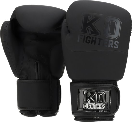 Zwarte bokshandschoenen, stel met glimmend logo 'KO FIGHTERS'.