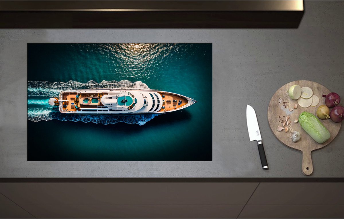Inductieplaat Beschermer - Bovenaanzicht van Varend Cruiseschip - 80x52 cm - 2 mm Dik - Inductie Beschermer - Bescherming Inductiekookplaat - Kookplaat Beschermer van Wit Vinyl