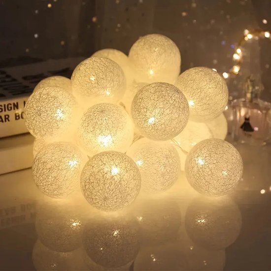 Lichtsnoer - Lichtslinger - Wit - lampjes - Cotton balls lights - Sfeerverlichting - Feestverlichting - 20 led lampen - Batterij - 3 meter