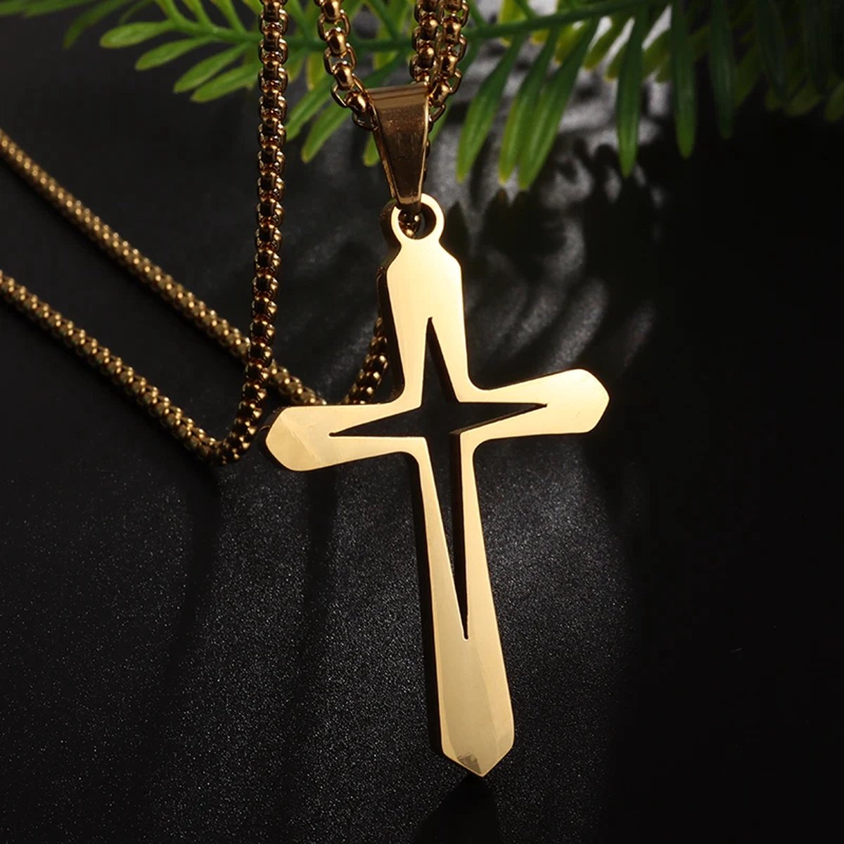 Cubaans kruis voor mannen - gouden kruis Ketting Plat - Mannen ketting - Heren ketting - Ketting voor mannen - cadeau mannen - Geometrie - holy cross - Zilver/Zwarte jesus ketting - goud open
