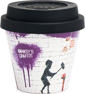 Quy Cup - 90ml Ecologische Espresso Reisbeker - De originele Banksy's Graffiti "Hammer Boy" met zwart Siliconen deksel 7x7x7cm