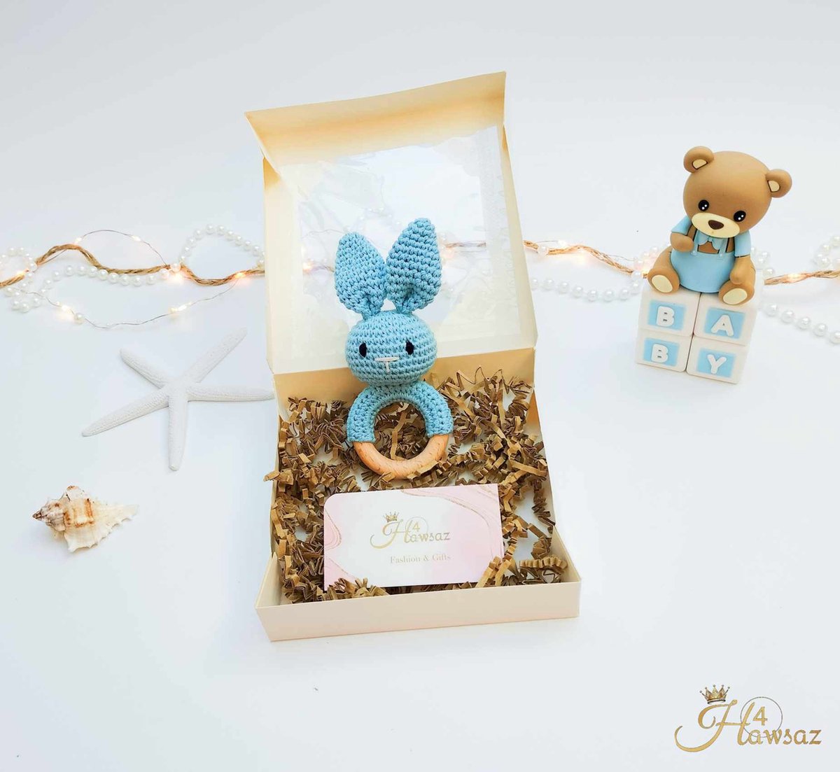 Goedkoopste Houten rammelaar / bijtring met konijnen knuffeltje 1 stuk - Hawsaz.nl Cadeau - Gepersonaliseerd - Babygeschenk - Geboortecadeau - Kraampakket - Babyshower cadeau - Cadeau voor jongens en meisjes - Baby en Peuter speelgoed - tweeling cadeau