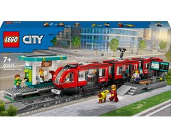 foto van LEGO City Stadstram en station - 60423