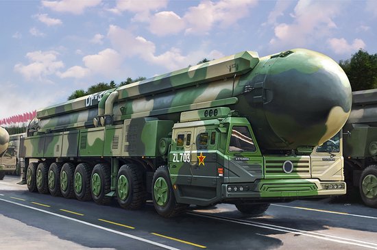 1:72 HobbyBoss 82963 Dongfeng-41 - DF-41 ICBM - Kit de modèle en plastique de fusée au Terre