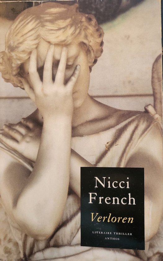 Boekomslag met beeld van Nicci French, 'Verloren'.