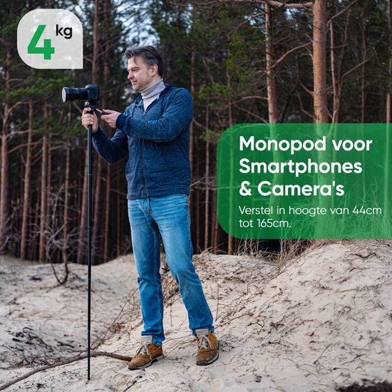 Man met camera en monopod, 4kg draagkracht, hoogte 44cm tot 165cm.