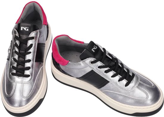 Pubblicità vuoto regione sneakers nero giardini beige Mus radice urto