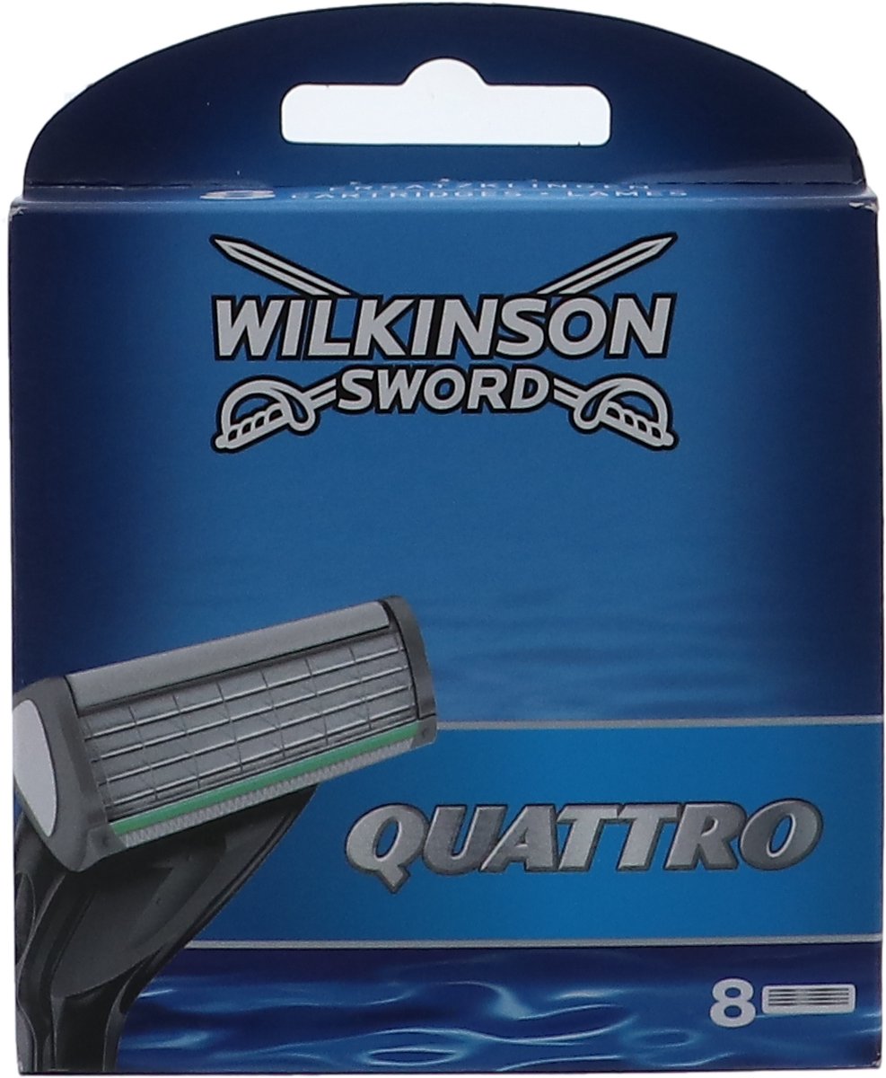 Wilkinson Voordeelverpakking van 2 x Quattro Titanium 8-pak Regular 6122