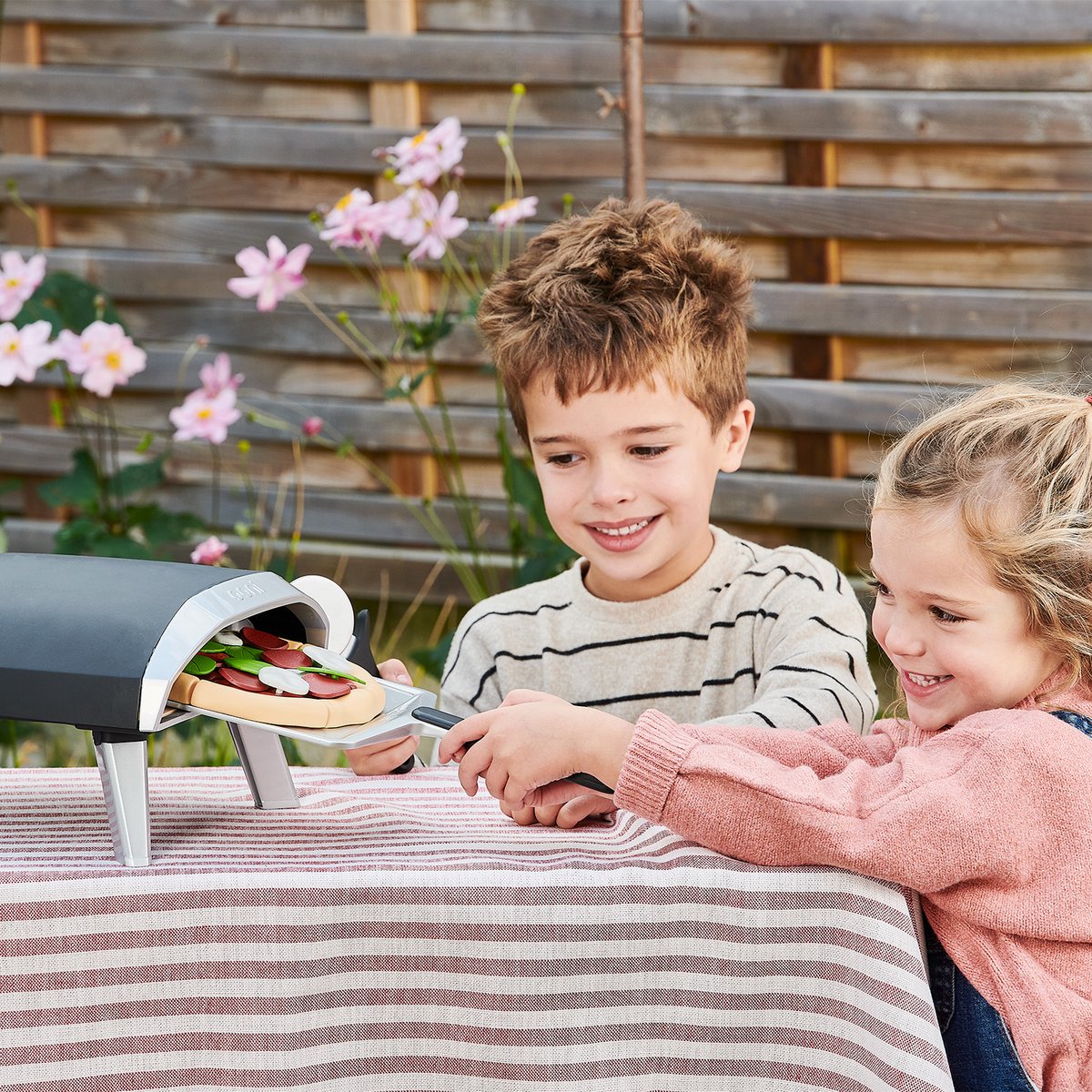 Casdon Ooni Speelgoed Pizza Oven – Speelset voor Kinderen – Inclusief Accessoires – foto 3