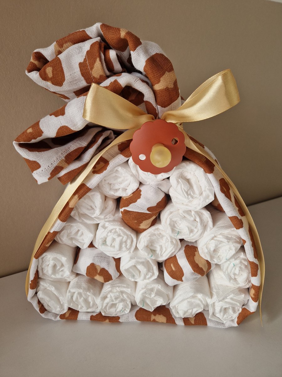 Goedkoopste Luiertaart luierdriehoek XL meisje - babyshower - kraamcadeau