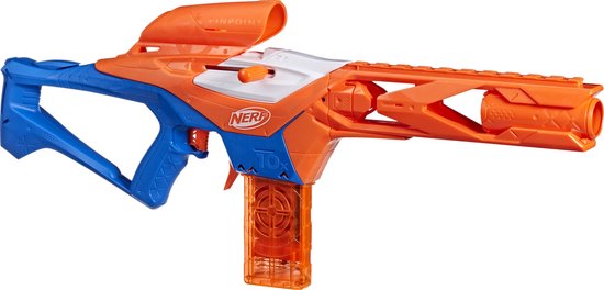 Oranje en blauwe Nerf N-Series Pinpoint blaster met scope en magazijn.