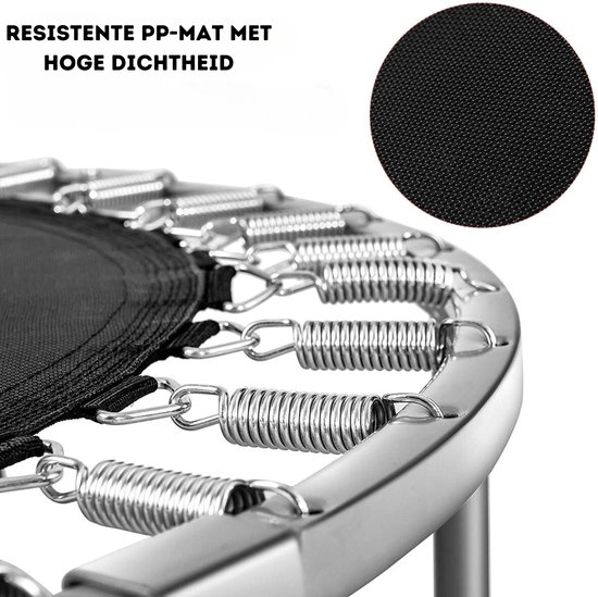 Close-up van de zilverkleurige metalen rand en veren van een rode trampoline.