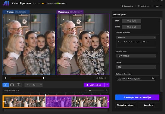 Familiefoto, links origineel, rechts opgeschaald. Een man, vrouw en twee kinderen lachen.
