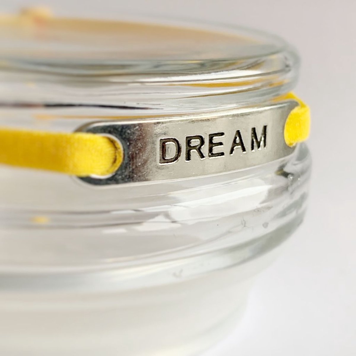 SportPresent® -Armband - Dream - Geel - Elastiek - Sport - Tekst - Courage - Winner - Best - Never give up - Believe - Verstelbaar - Geel