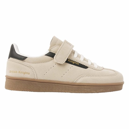 Basket beige en daim avec fermeture velcro, lacets blancs, accents noirs et logo 'British Knights'.