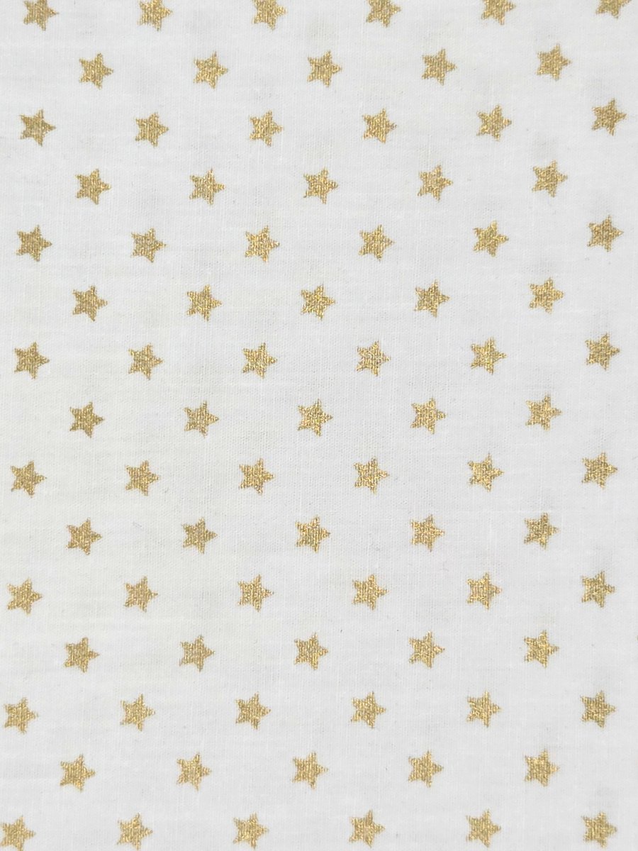 Giftwrappies Furoshiki - inpakstof – Kerst – sterretjes wit/goud - herbruikbare cadeauverpakking - 70x70 cm - duurzaam - alternatief voor cadeaupapier