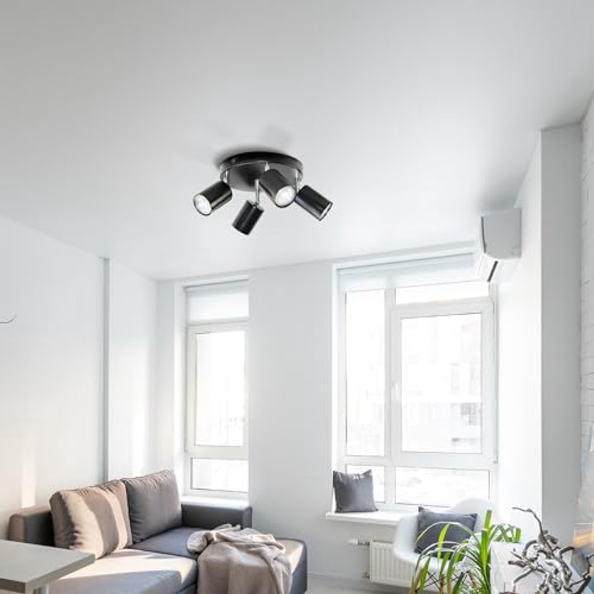 Plafond Spot met 4 Instelbare Lichtbronnen voor Eerlijke Verlichting