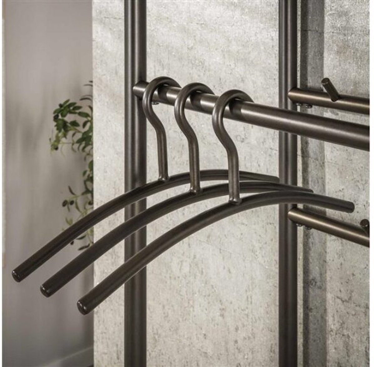 Meubelplaats Kapstokhanger - Drift brown powdercoated - set van 6