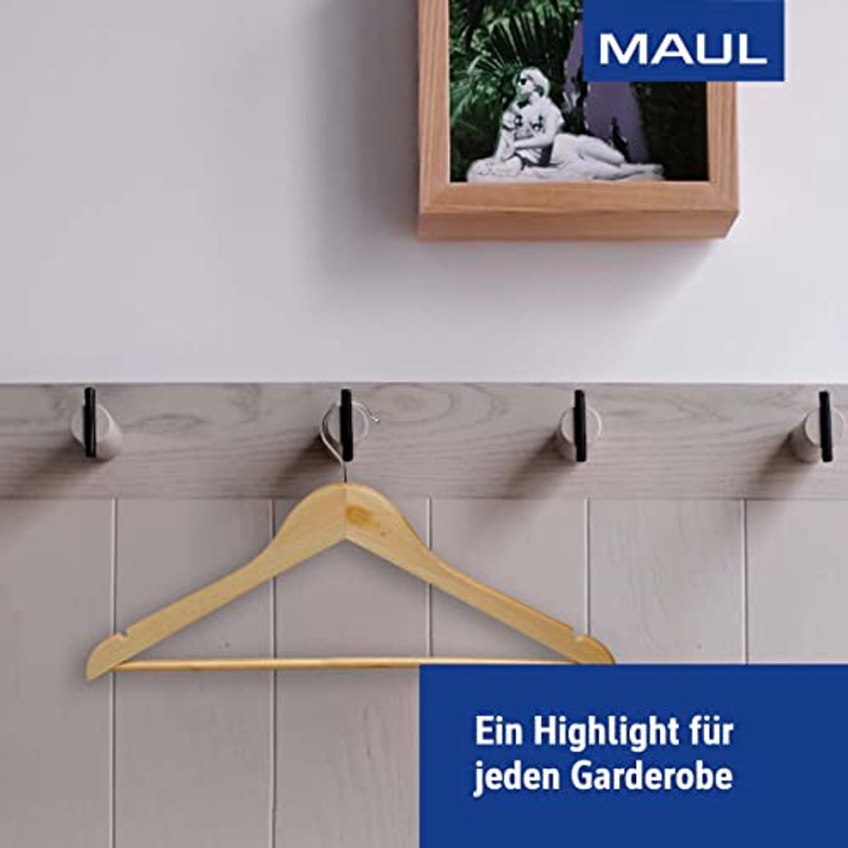 Houten kledinghangers set van 8 stuks