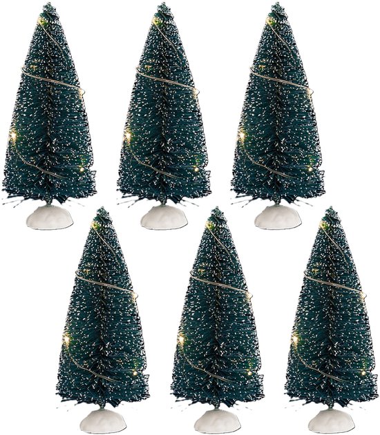 Feeric Christmas Kerstdorp mini kerstboompjes - 6x st - 15 cm - verlicht - 20 witte LED lampjes - kleine kerstdorp boompjes