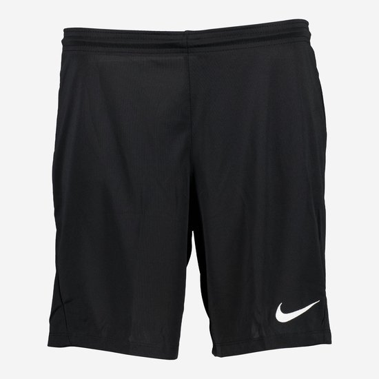 Zwarte Nike sportshort met wit Nike logo op de linker broekspijp.