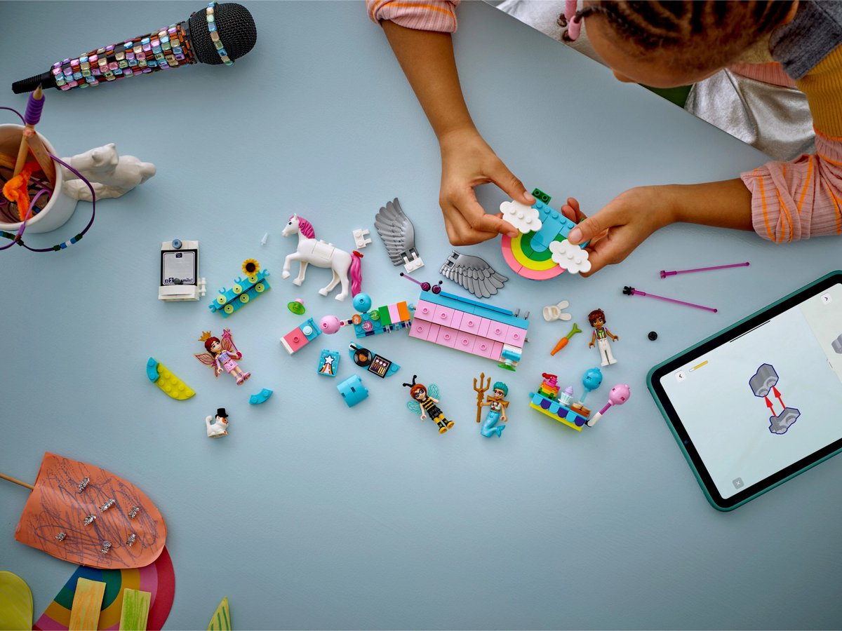 LEGO® Friends Verkleedfeestje met Eenhoorn en Fee - 42661 – foto 6