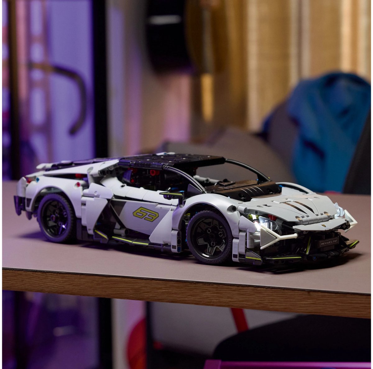 LEGO® Technic Lamborghini Revuelto Supersportwagen - 42214 — afbeelding 16