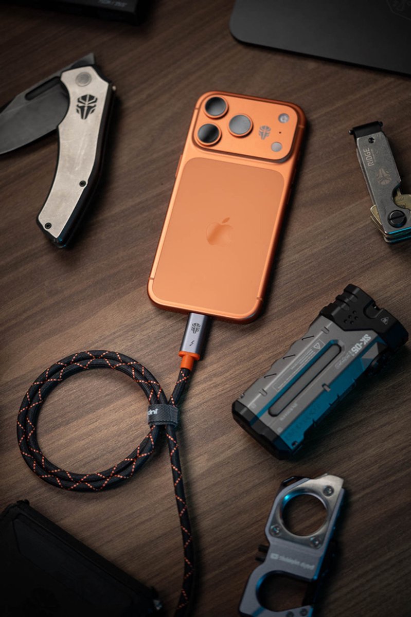 Jupio x Pr1meGear Thunderbolt 4 Cable 75 cm