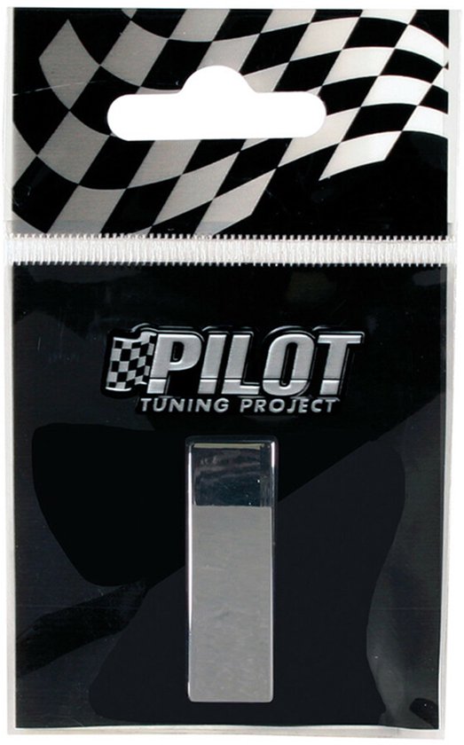 Chroomkleurig 'I' logo met 'PILOT TUNING PROJECT' op zwarte achtergrond met schaakbordpatroon.