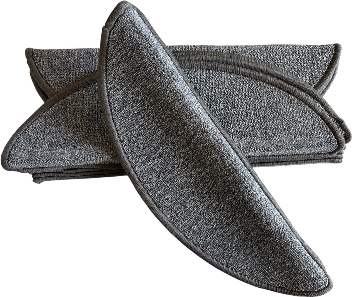 Trapmatten Set - Antraciet Bouclé - 15 Stuks - 56x17x3cm - Zelfklevende Halve Maantjes voor Trap