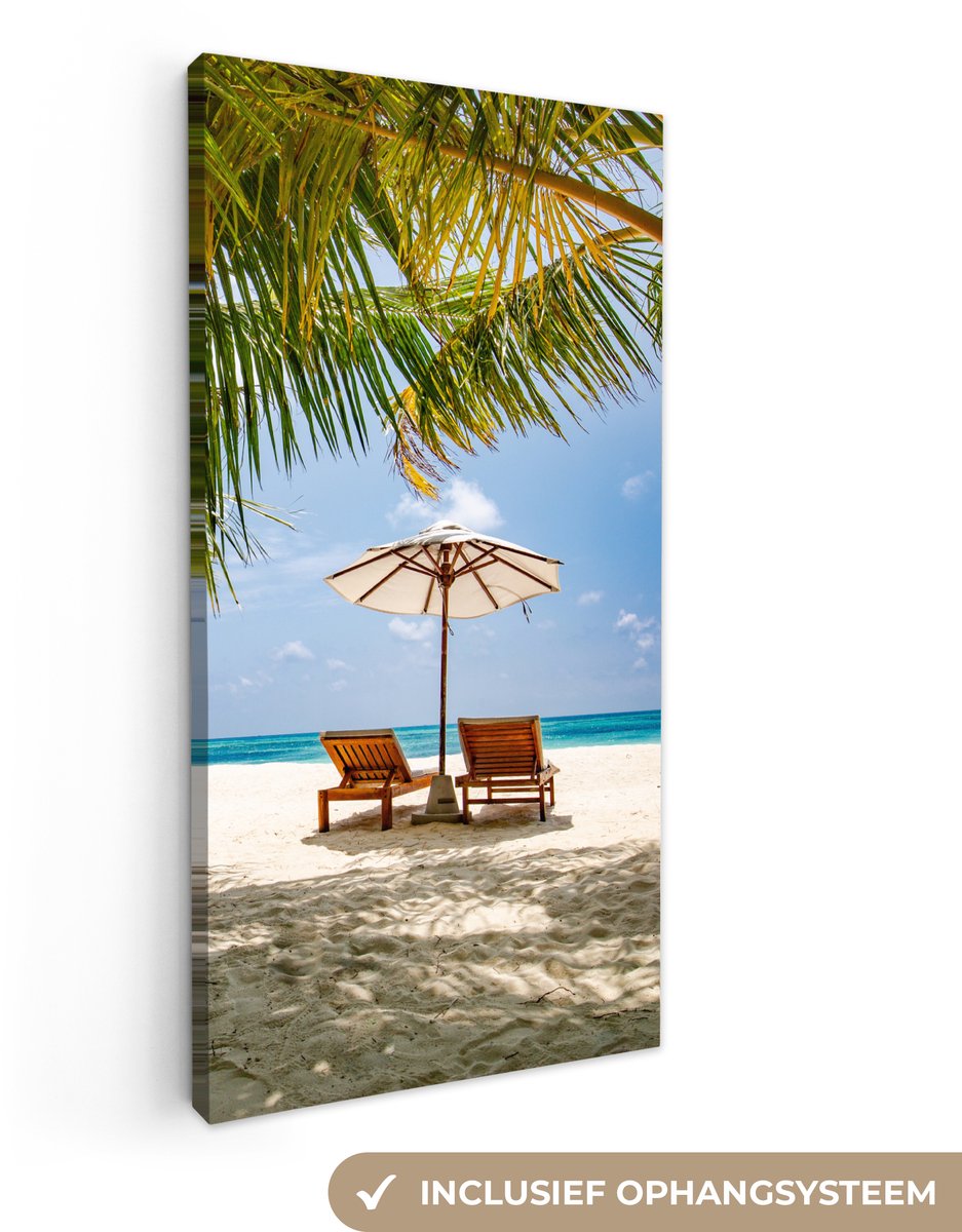 Canvas schilderij 20x40 cm - Wanddecoratie Strand - Strandstoel - Parasol - Muurdecoratie
