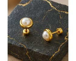 Lundholm Oorstekers Dames Parel Goudkleurig – Premium Stainless Steel Verguld – Met Imitatie Parel (14 mm lang, 8 mm) – Subtiel & Elegant – Waterbestendig – Perfect Cadeau voor Vrouw