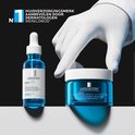 La Roche-Posay Hyalu B5 Serum en Crème. De crème is in een blauwe pot. Het serum in een blauwe fles met druppelaar.
