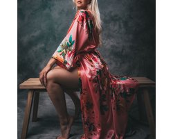 Kimono Santorini Coral Wild Roses gemaakt van heerlijk satijn lang model - one size