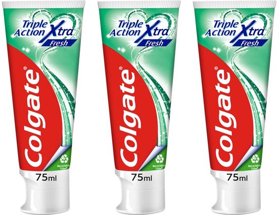 Trois tubes de dentifrice Colgate Triple Action Xtra Fresh, chacun de 75 ml.