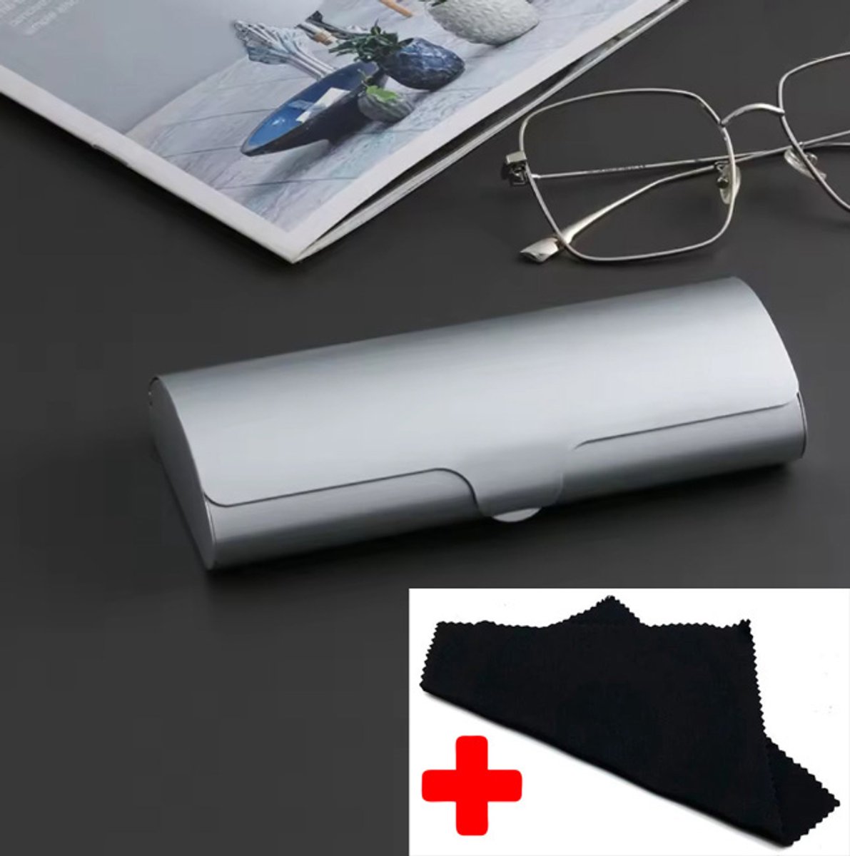 Actie4you® - Aluminium Brillenkoker met Doekje - Harde Slijtvaste Brillendoos - Premium Kwaliteit -Brillenkoker - hard case - Harde Brillenhoes – Metaal – Zilver